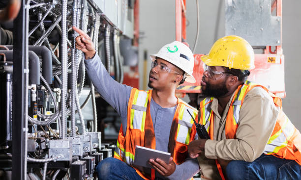 Best Electrical Troubleshooting Services  in Moline, IL
